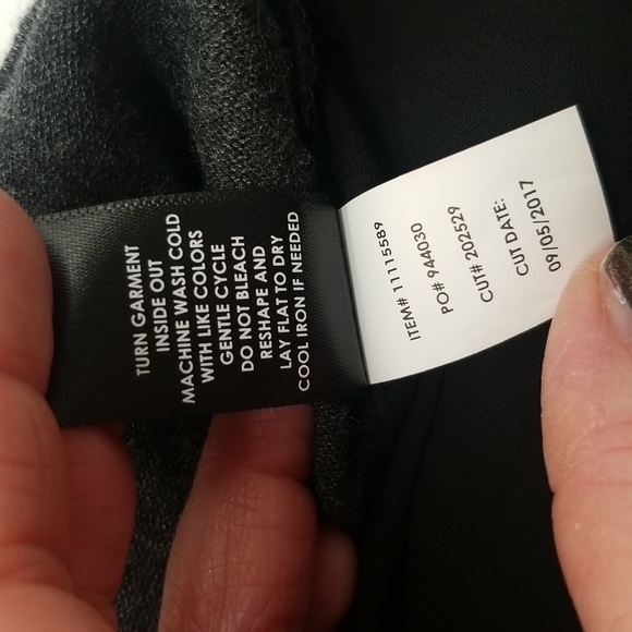 Torrid SZ 00 /Womens M/L Sweatshirt NEW Gray & Black Splt Back Lagenlook Layered - Picture 12 of 12